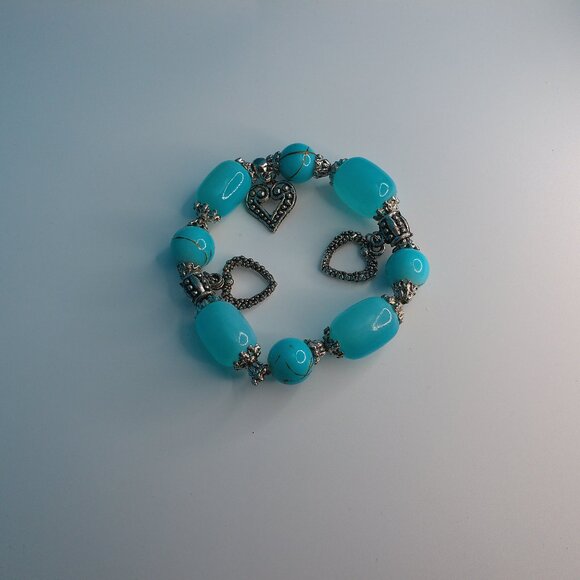 Women's Blue Clear Crystal beaded Bracelet, with little silver hearts - Picture 4 of 6